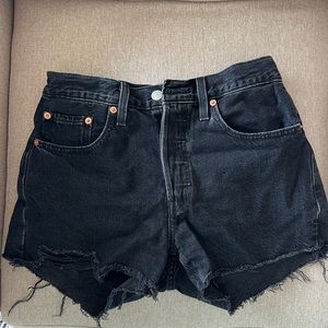 Levi 501 denim shorts button fly